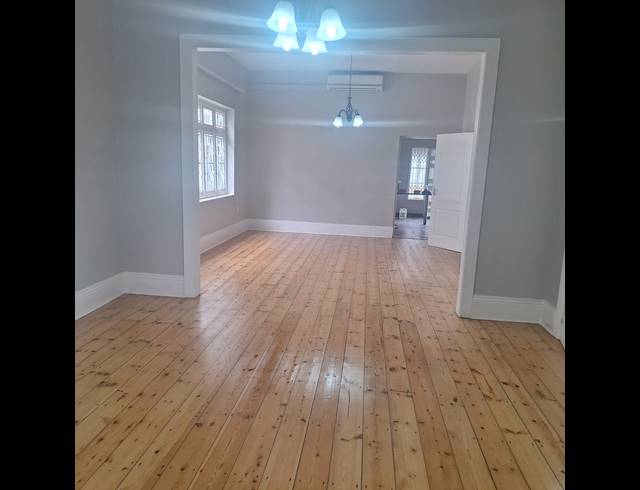 2 BEDROOM HOUSE TO LET IN ESSENWOOD